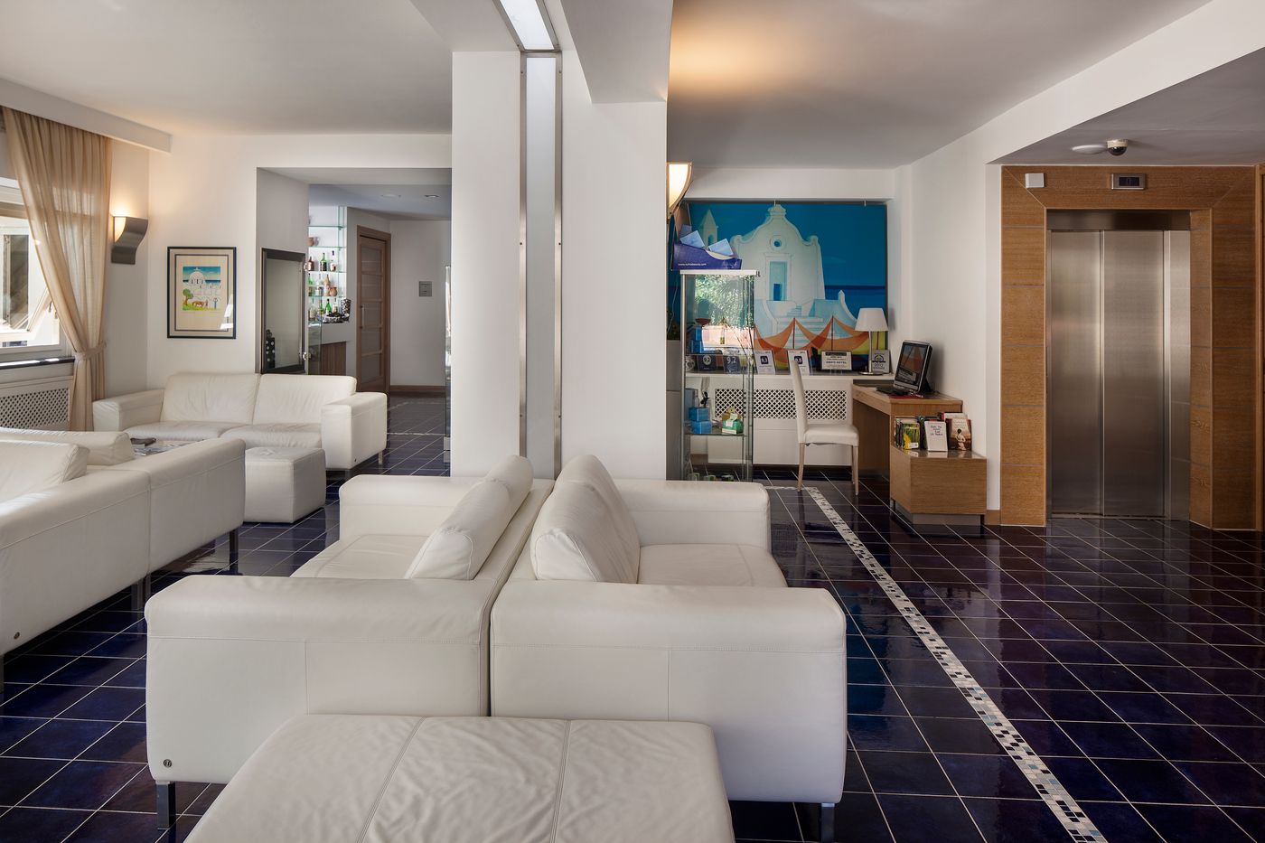 Grifo-Hotel-Charme---SPA-Lobby-43