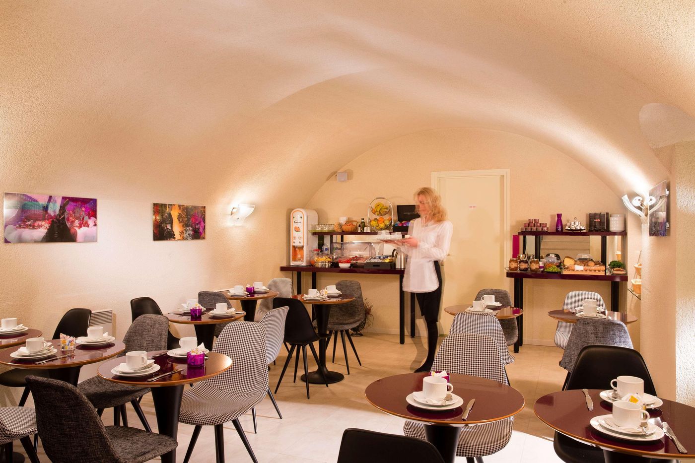 Best-Western-Anjou-Lafayette-Opera-Restaurant-45