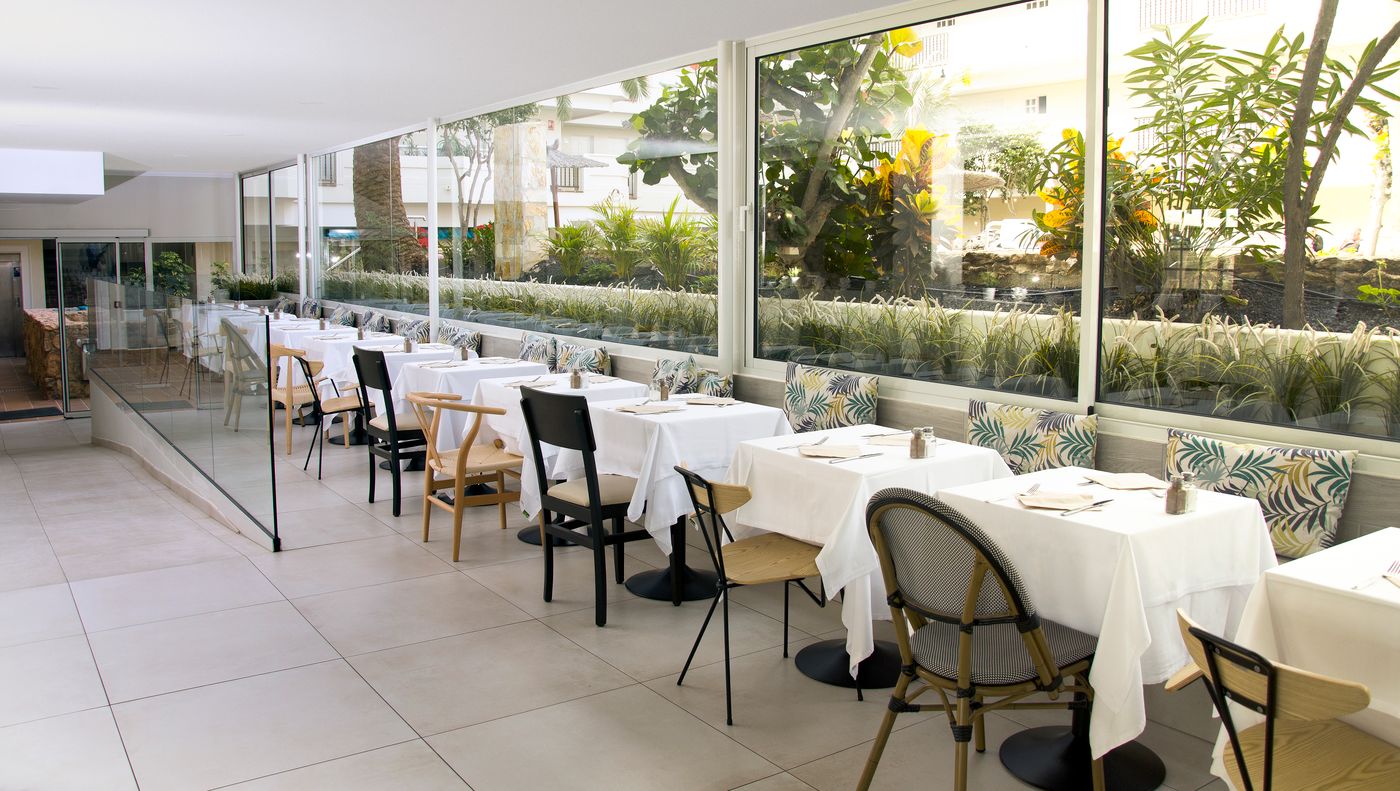 Ereza-Mar---Adults-Only-Restaurant-24