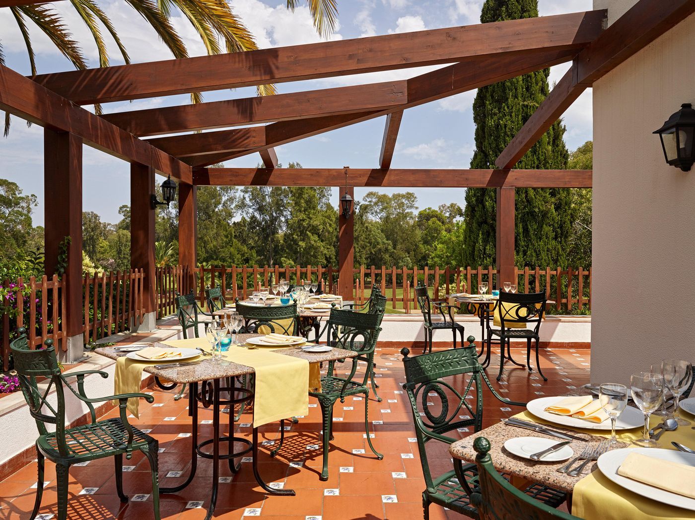 Le-Meridien-Penina-Golf---Resort-Restaurant-17