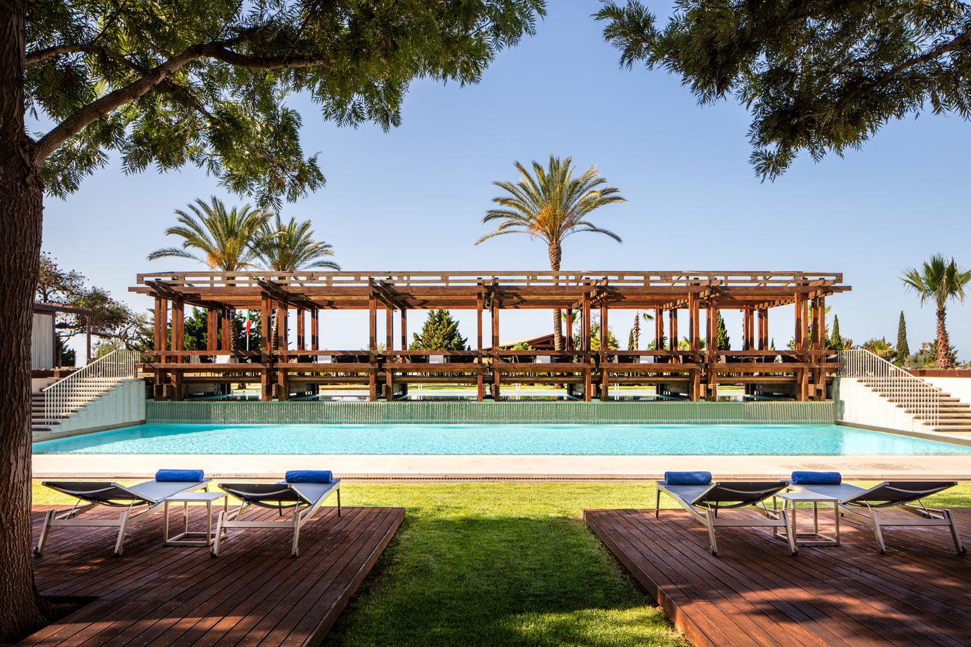 Anantara-Vilamoura-Algarve-Resort-Pool-9