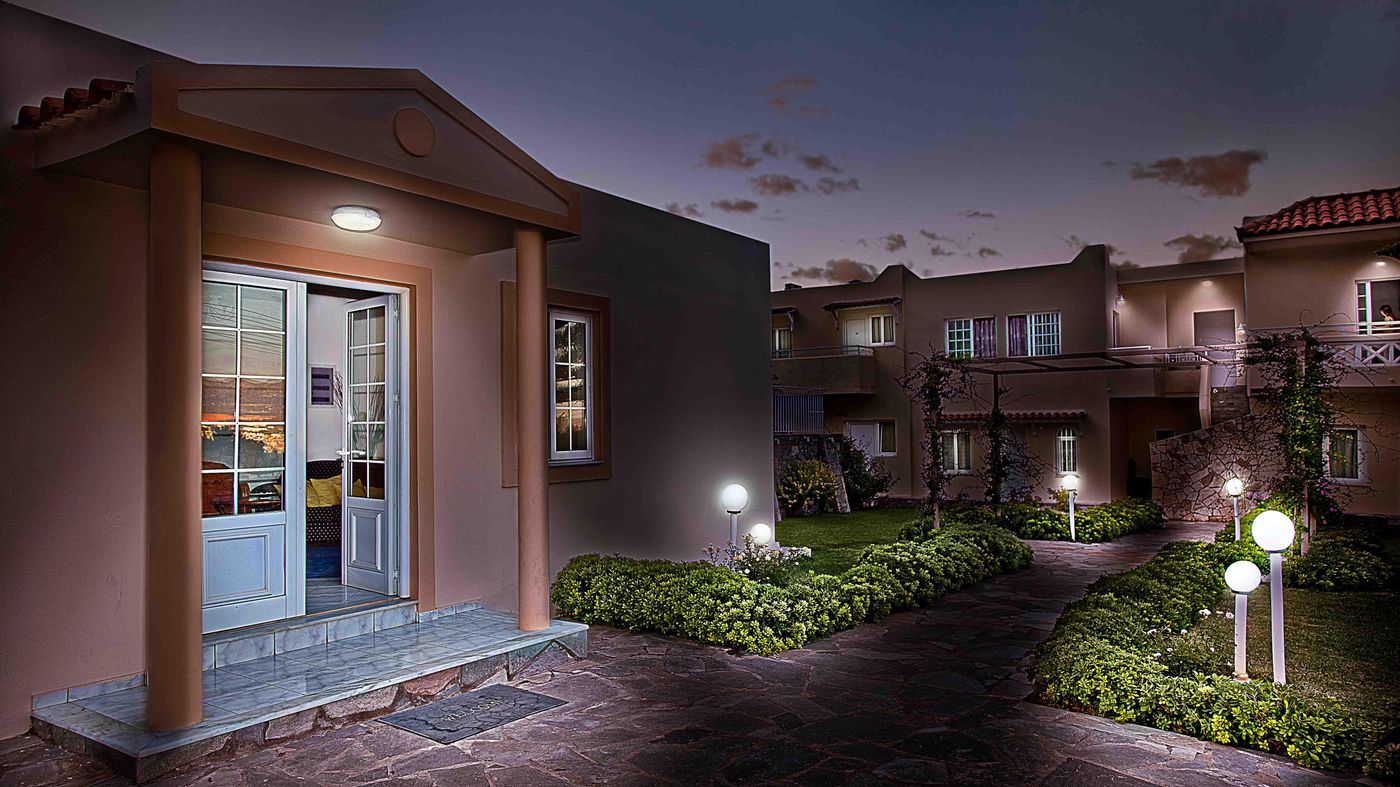 Villa-Mare-Monte-General-view-15