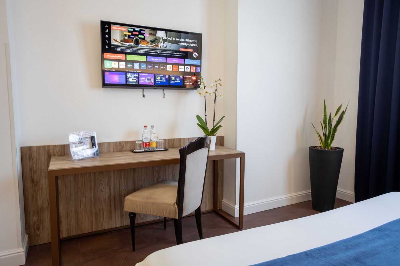 Grand-Hotel-Tiberio-Room-10