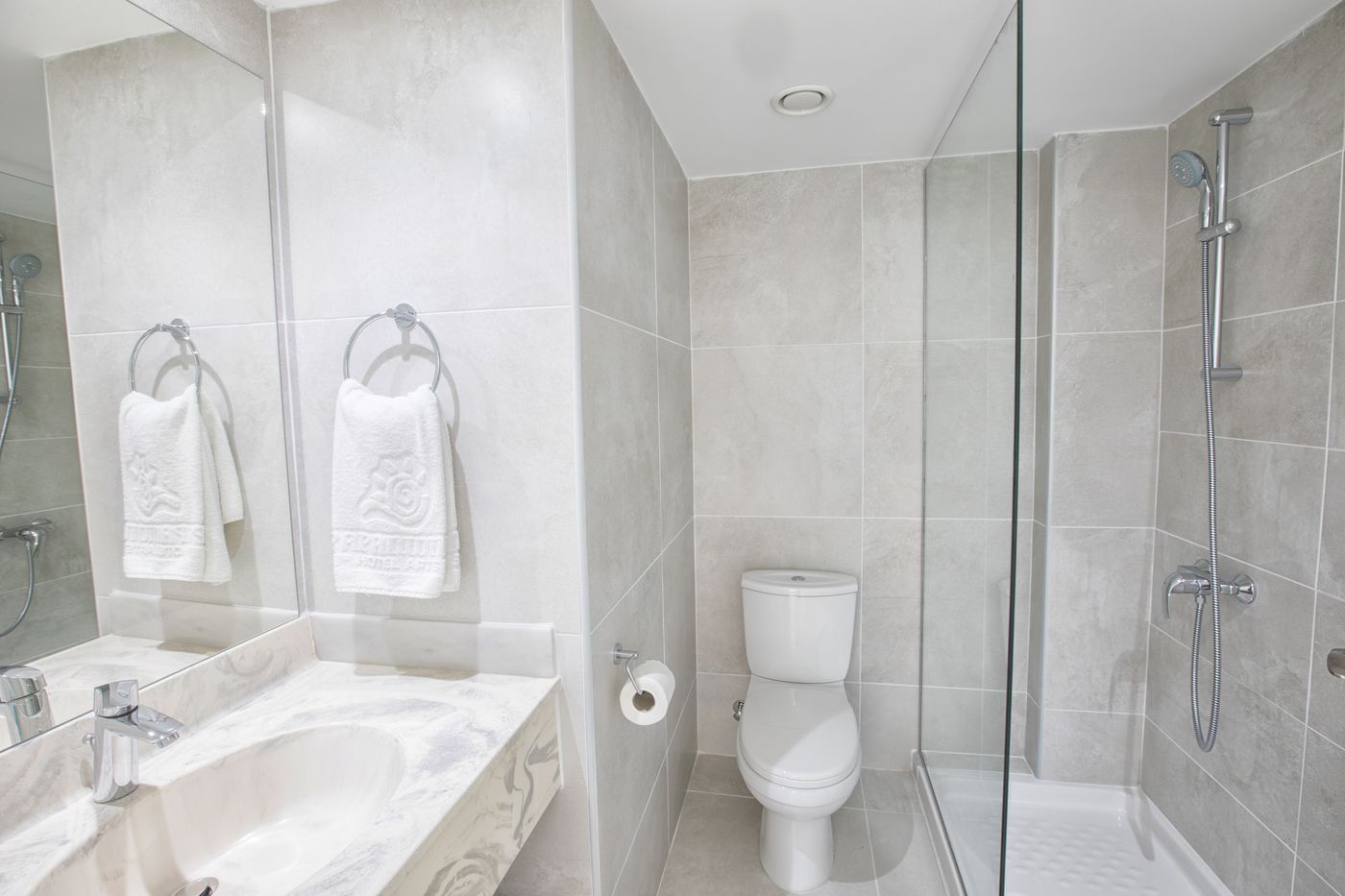 Papantonia-Apts-Room-39