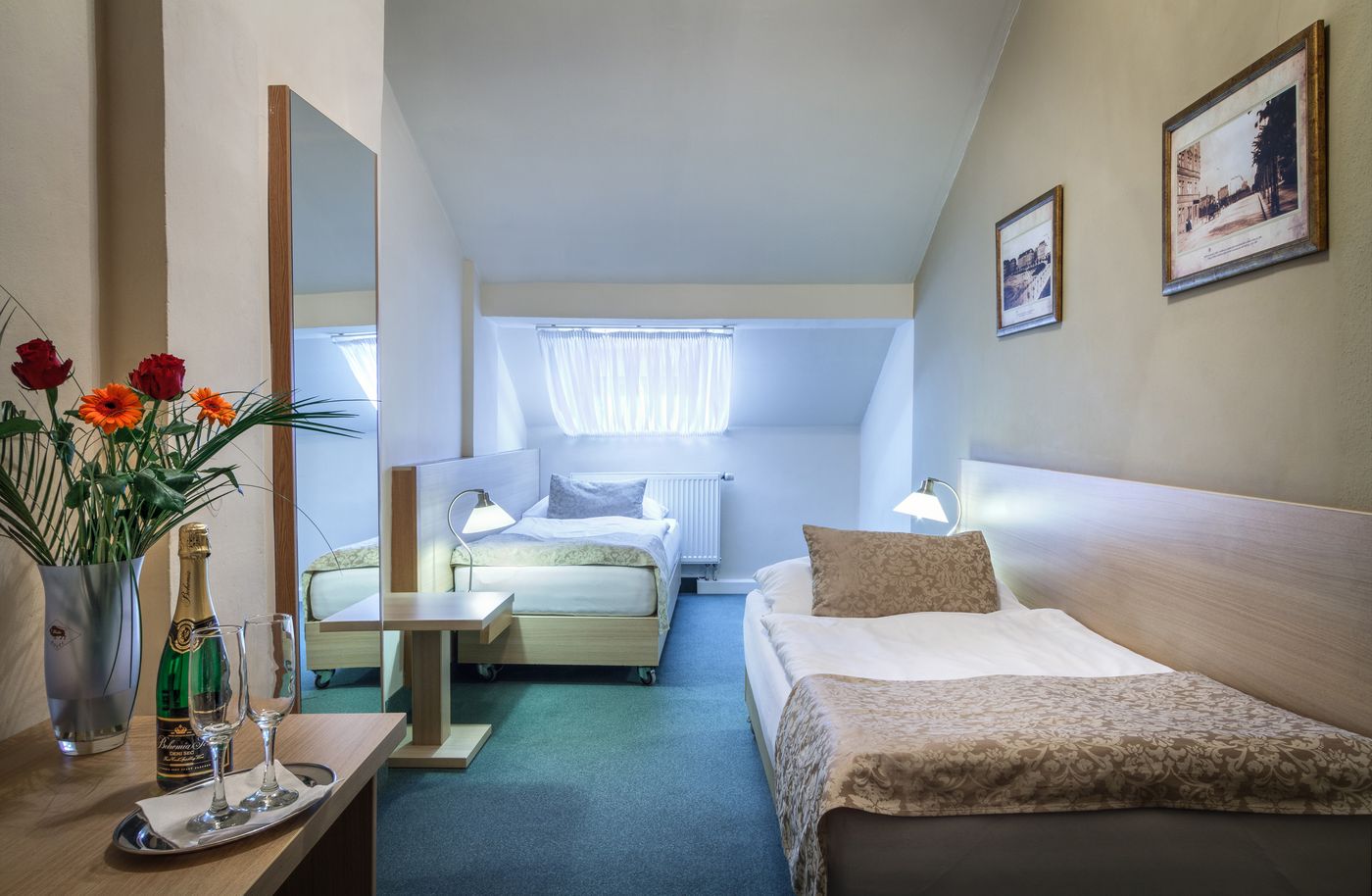 Taurus-Czech Republic-PRAGUE 3-Room-10