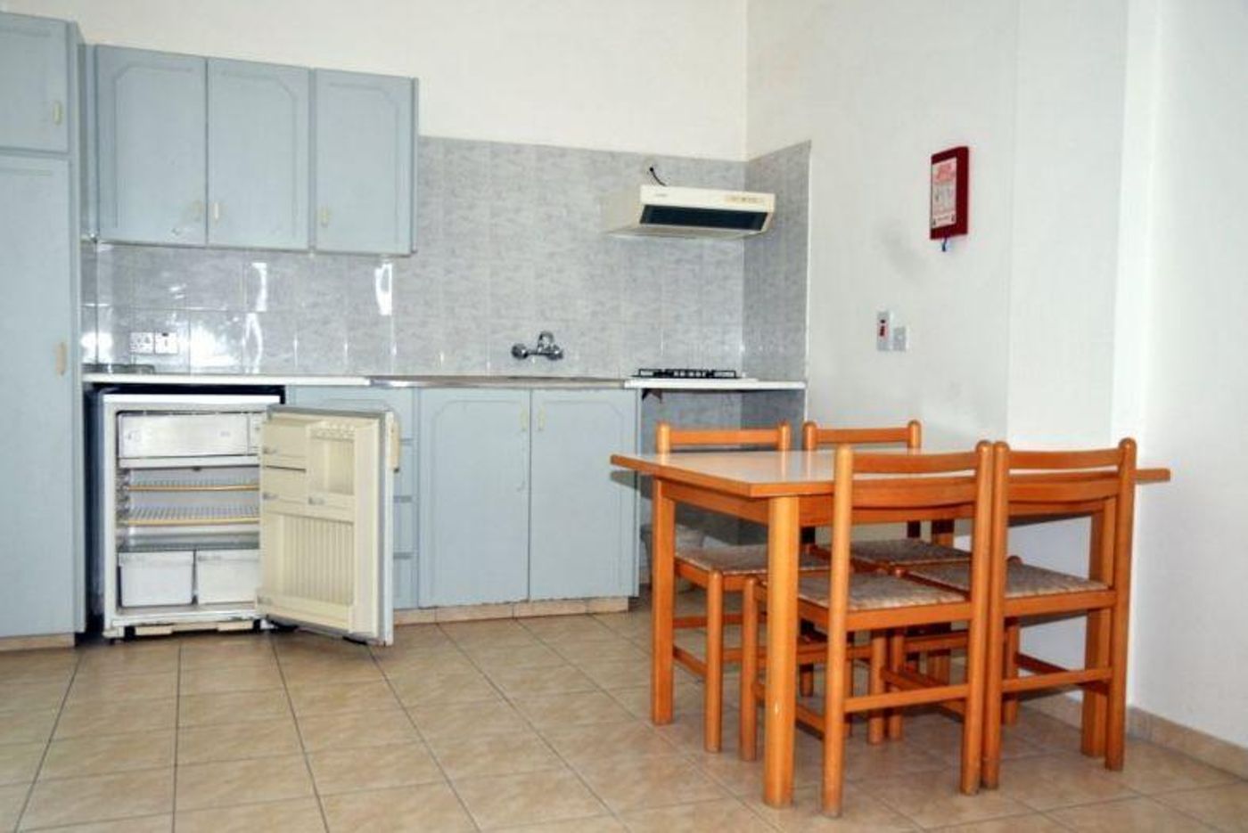 Debbie Xenia Apartments