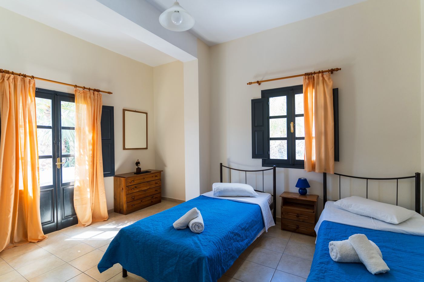 Soulis Hotel-Greece-Oia-Room-7