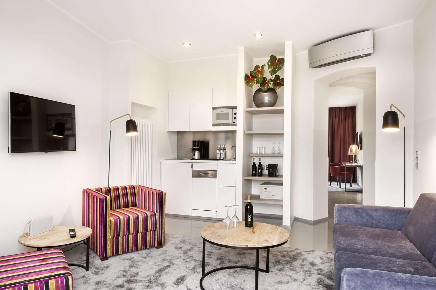 Lux-11-Berlin-Mitte-Room-28