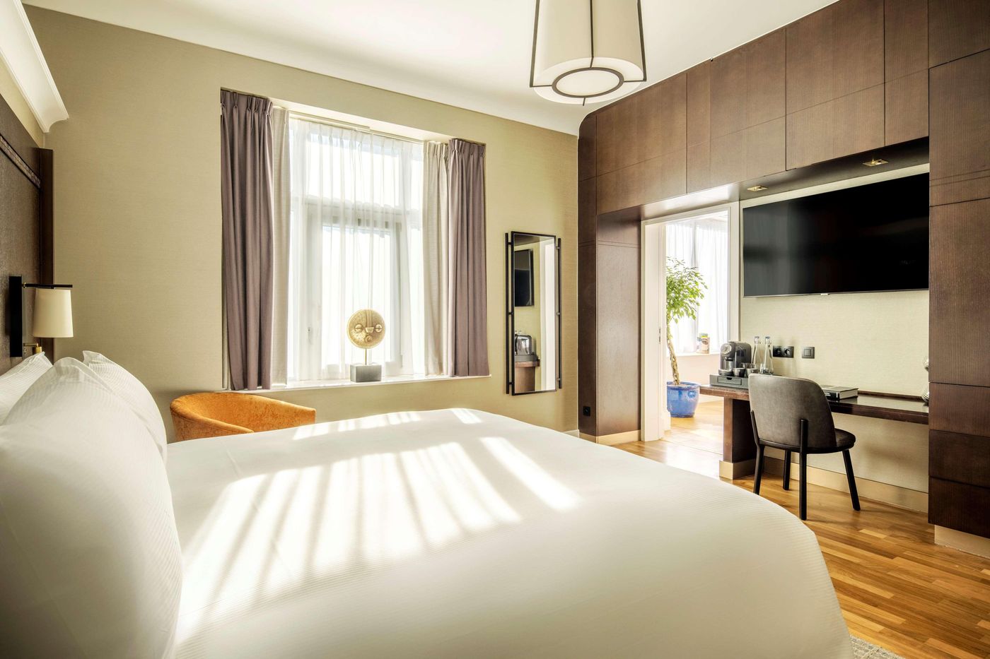 DoubleTree-by-Hilton-Brussels-City--Belgium-Room-47