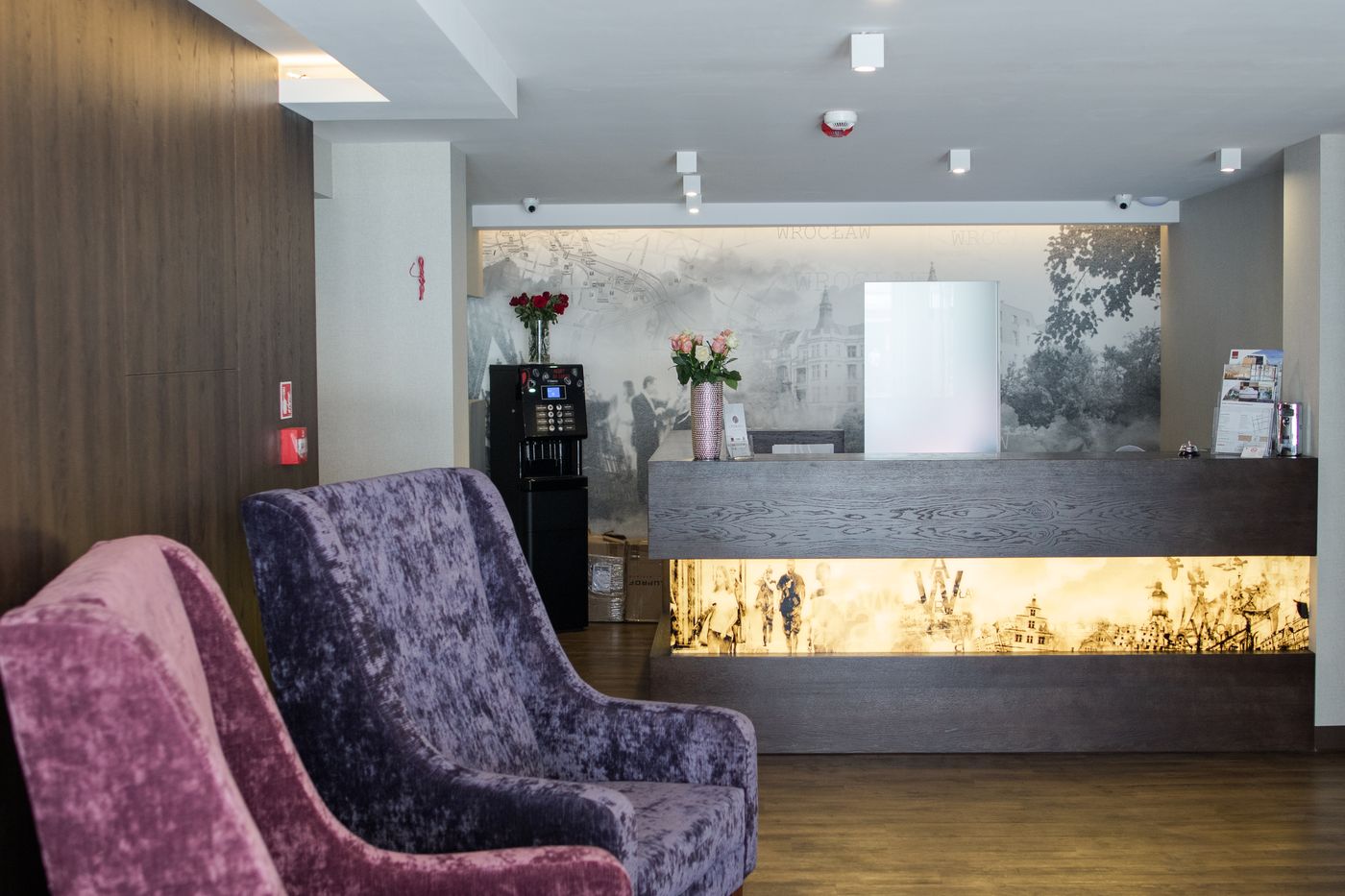 Citi Hotel's Wroclaw-Poland-WROCLAW-Lobby-4