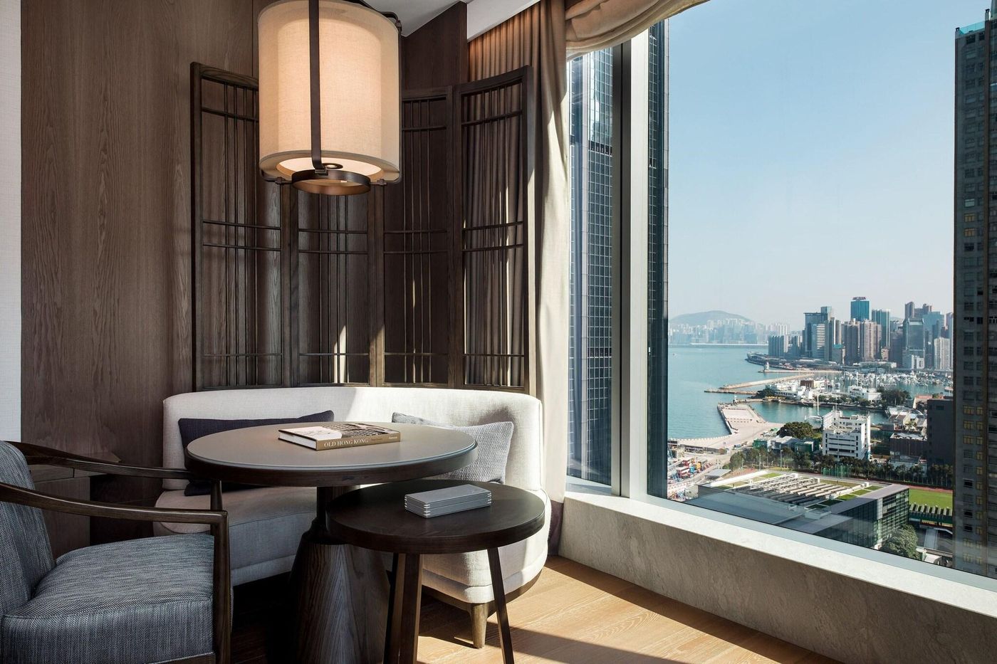 The-St-Regis-Hong-Kong-Room-37