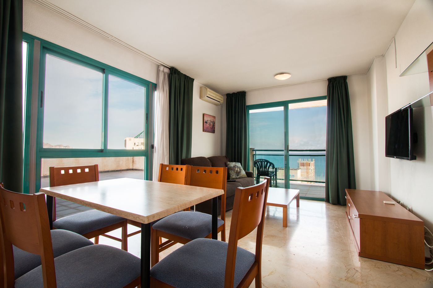 Magic-Atrium-Beach-Room-14