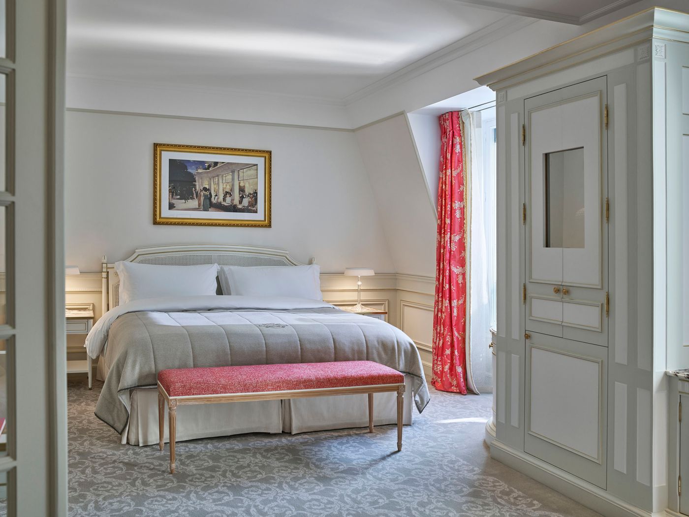 Le-Meurice-Room-25