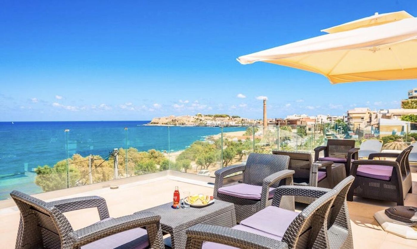 Archipelagos Residence