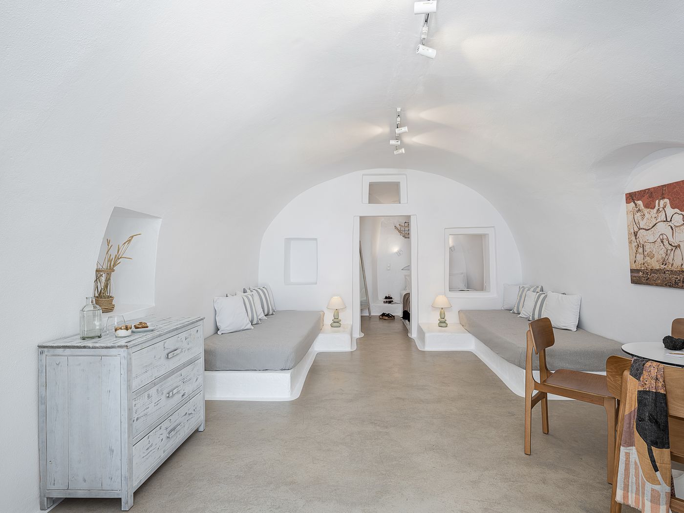 On-The-Rocks-Hotel-Room-21