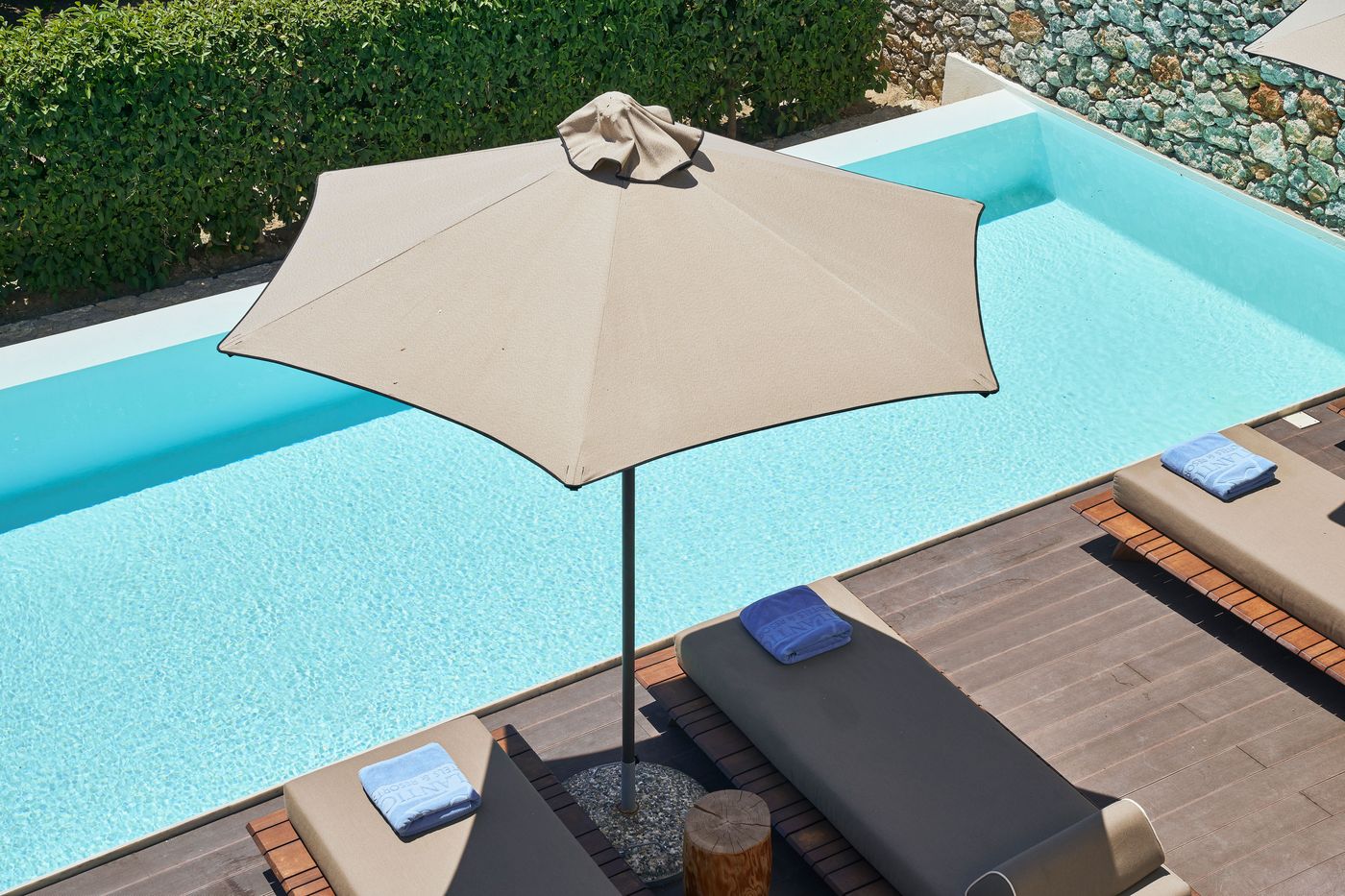 Helona-Resort-Room-7