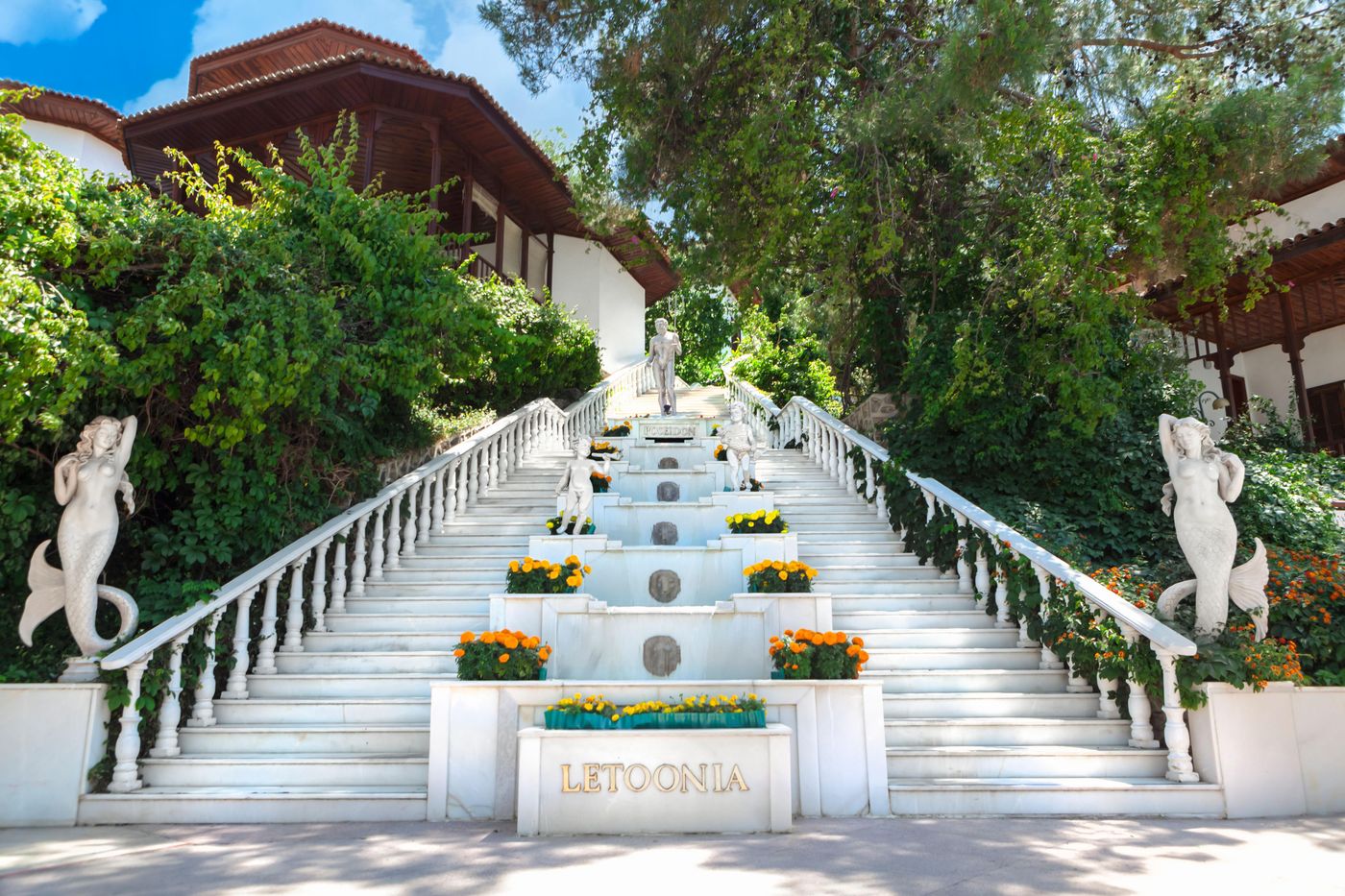 Club-and-Hotel-Letoonia-General-view-16