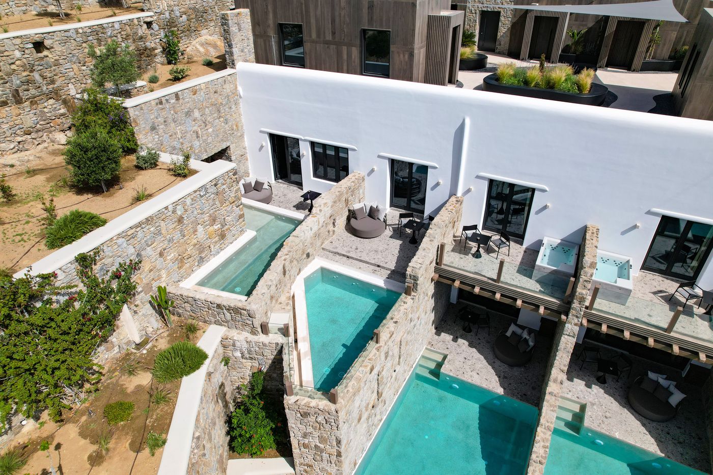 Aeonic-Suites---Spa-Room-1