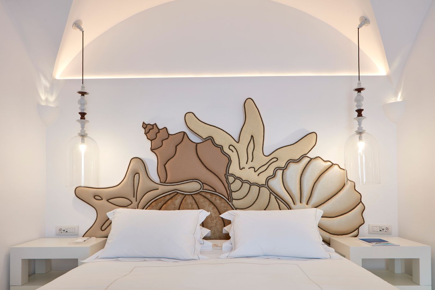 Canaves-Sunday-Room-26