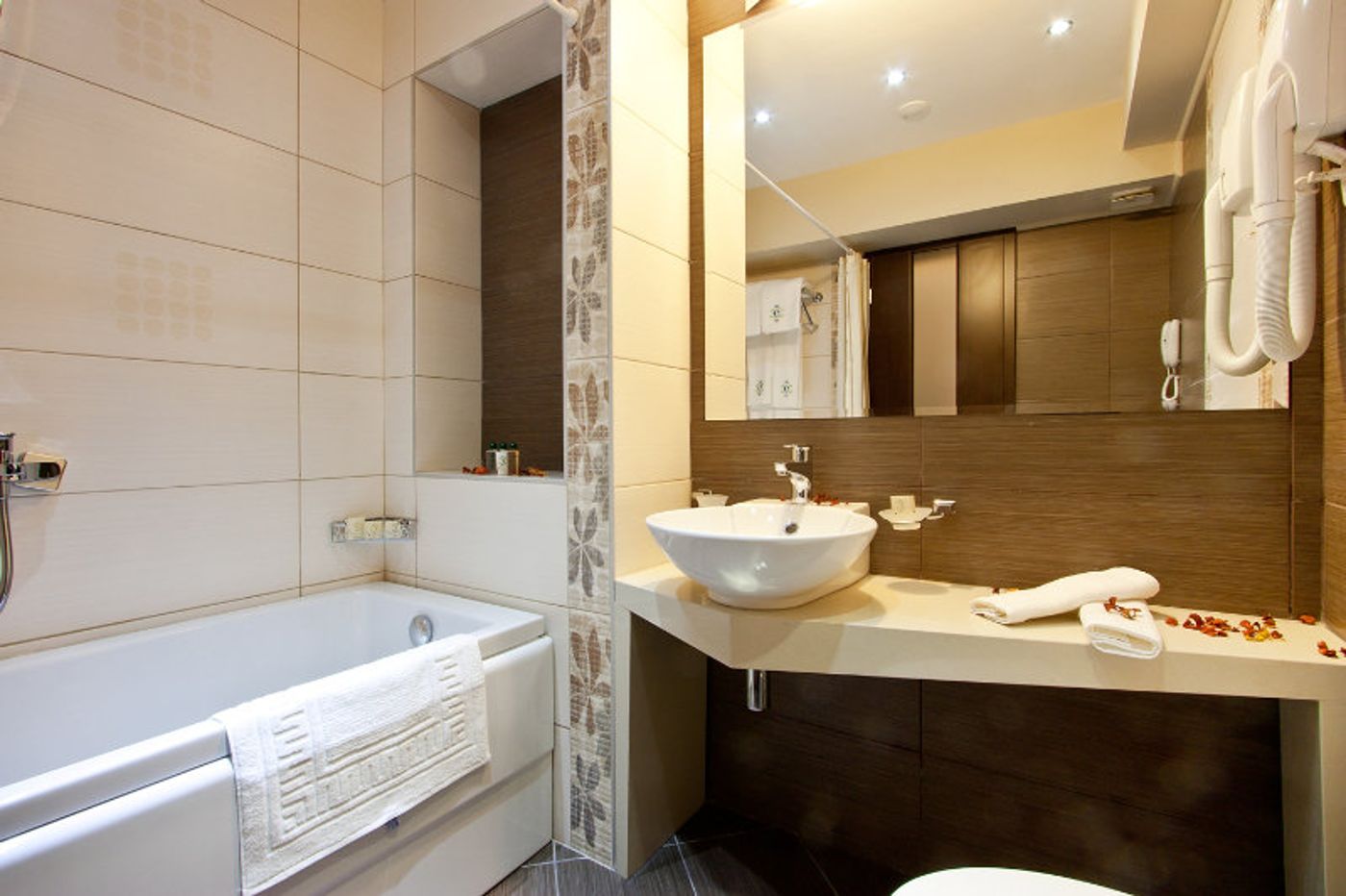 Earth and People Hotel & SPA-Bulgaria-SOFIA-Room-4