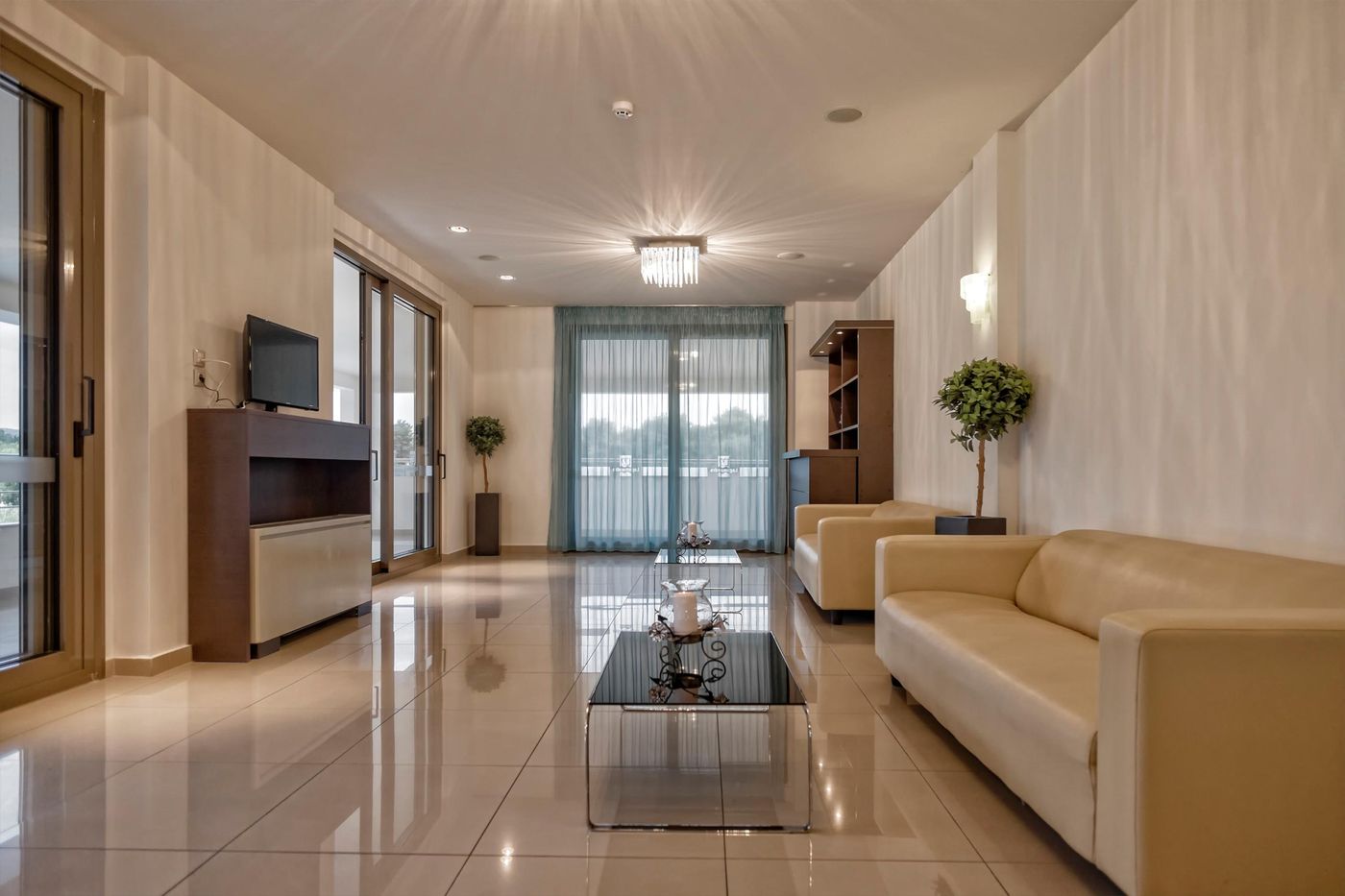 Lagomandra-Beach-Hotel-Lobby-44