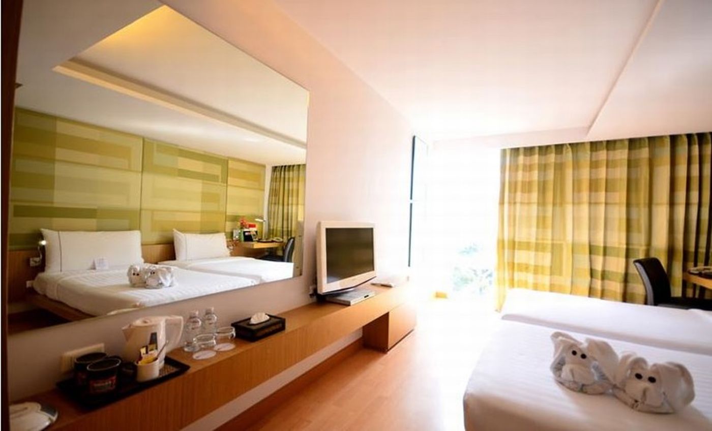 Le-Fenix-Sukhumvit-Bangkok-Room-6