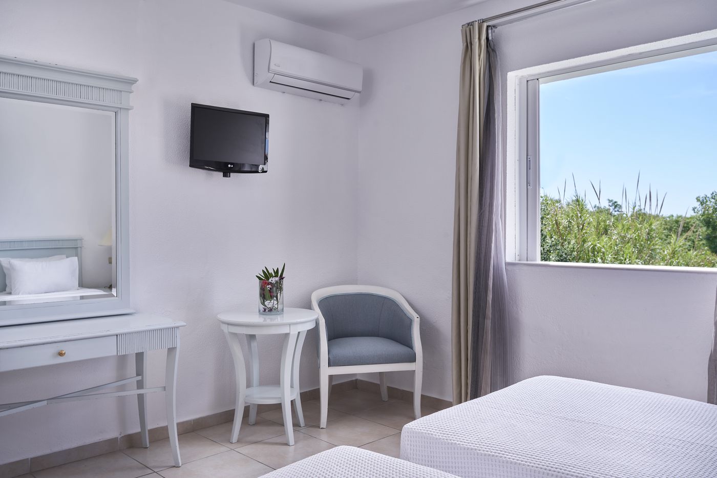 Sandy-Beach-Resort-Room-22