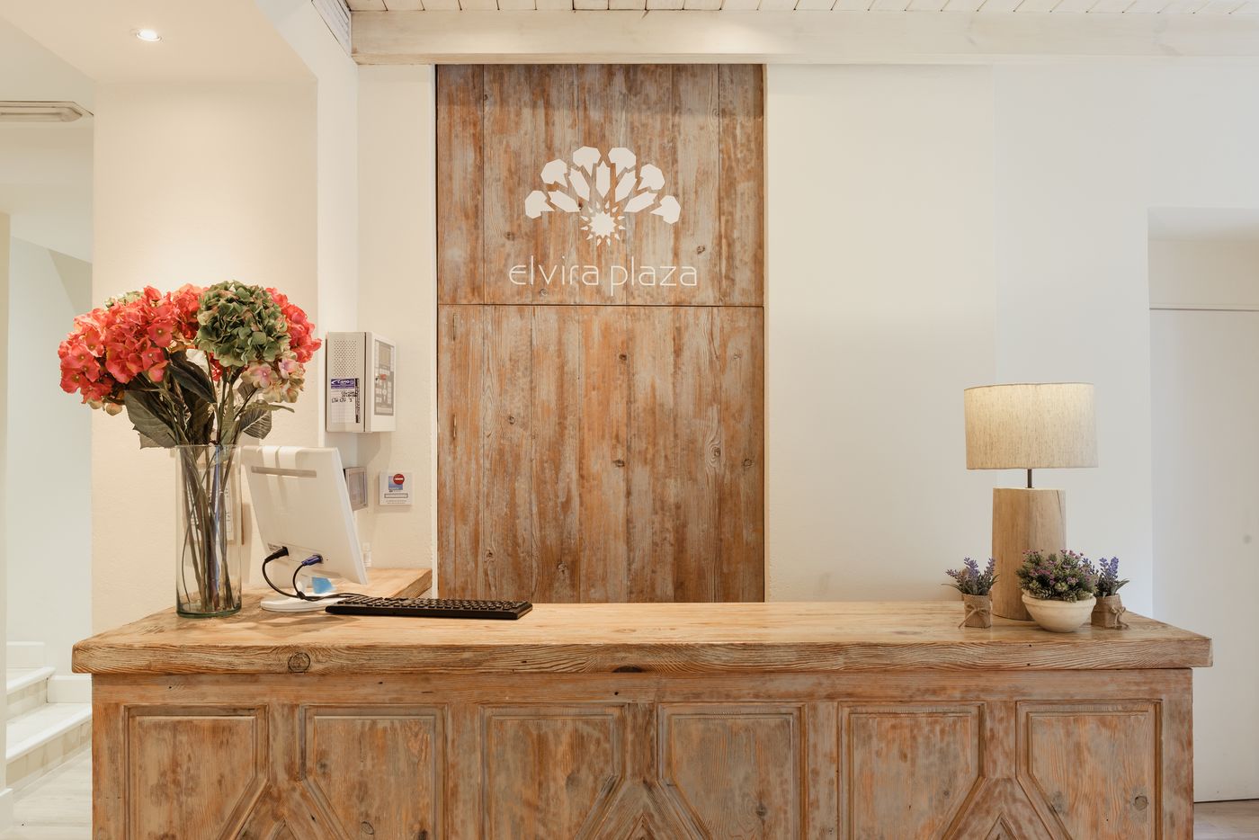 Hotel Boutique Elvira Plaza - Spain - SEVILLA - Lobby - 4