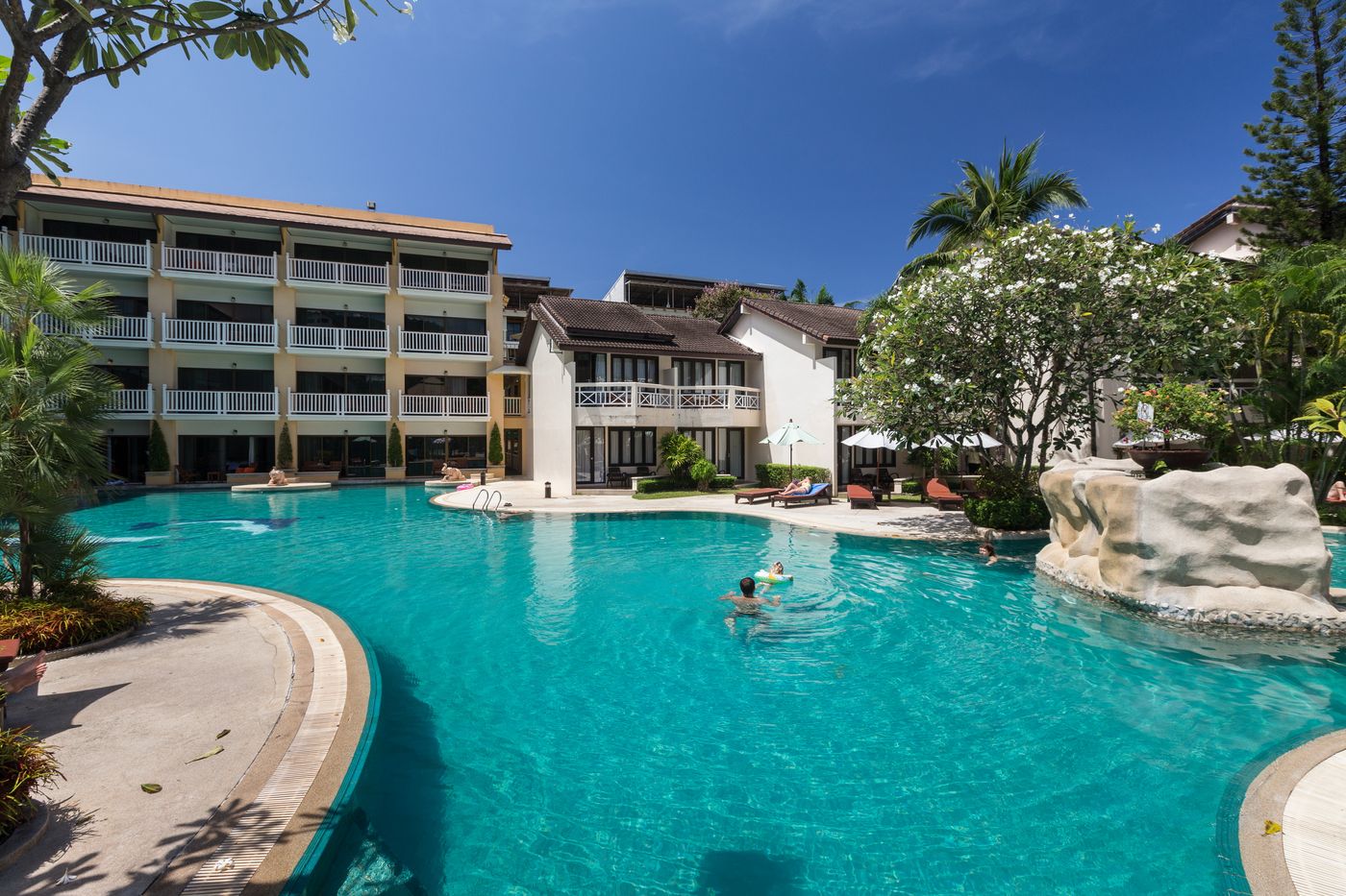 Thara-Patong-Beach-Resort-Pool-1