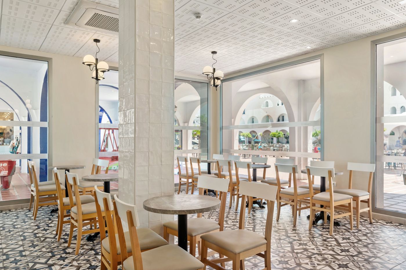 Best-Pueblo-Indalo-Bar-47