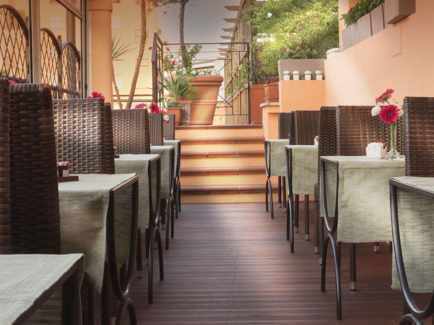 Hotel-Diana-Roof-Garden-Rome-Terrace-46