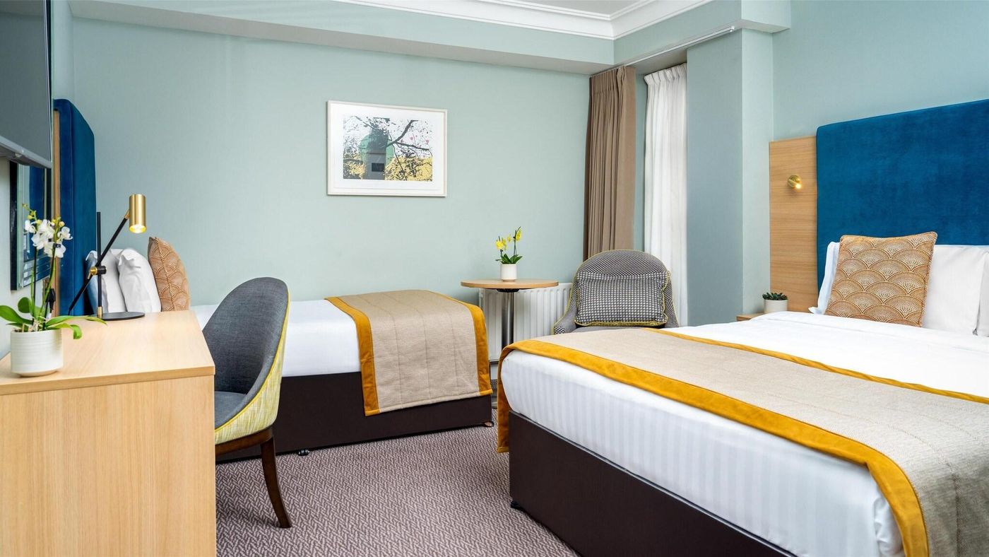 The-Fleet-Hotel-Room-23