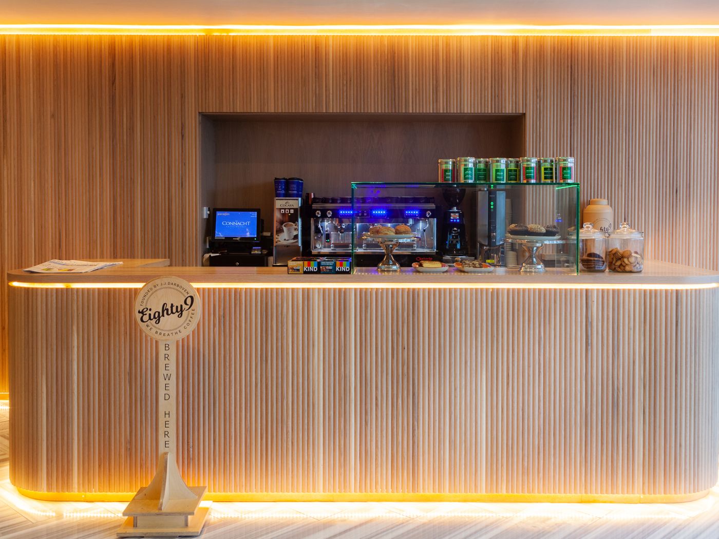 The Connacht Hotel-Ireland-GALWAY-Lobby-9