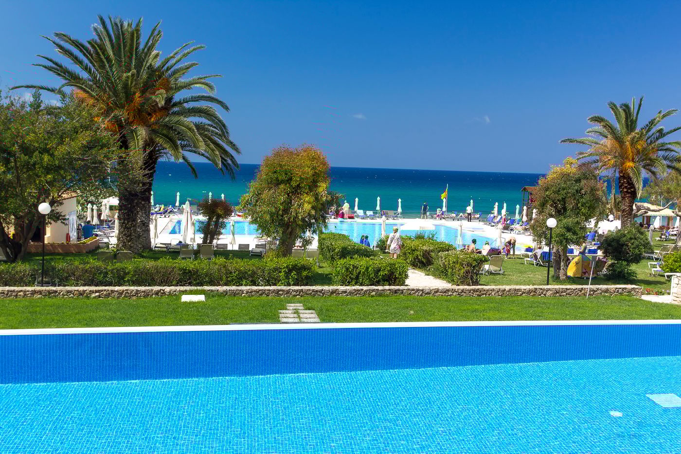 Iti-Louis-Grand--Room-8