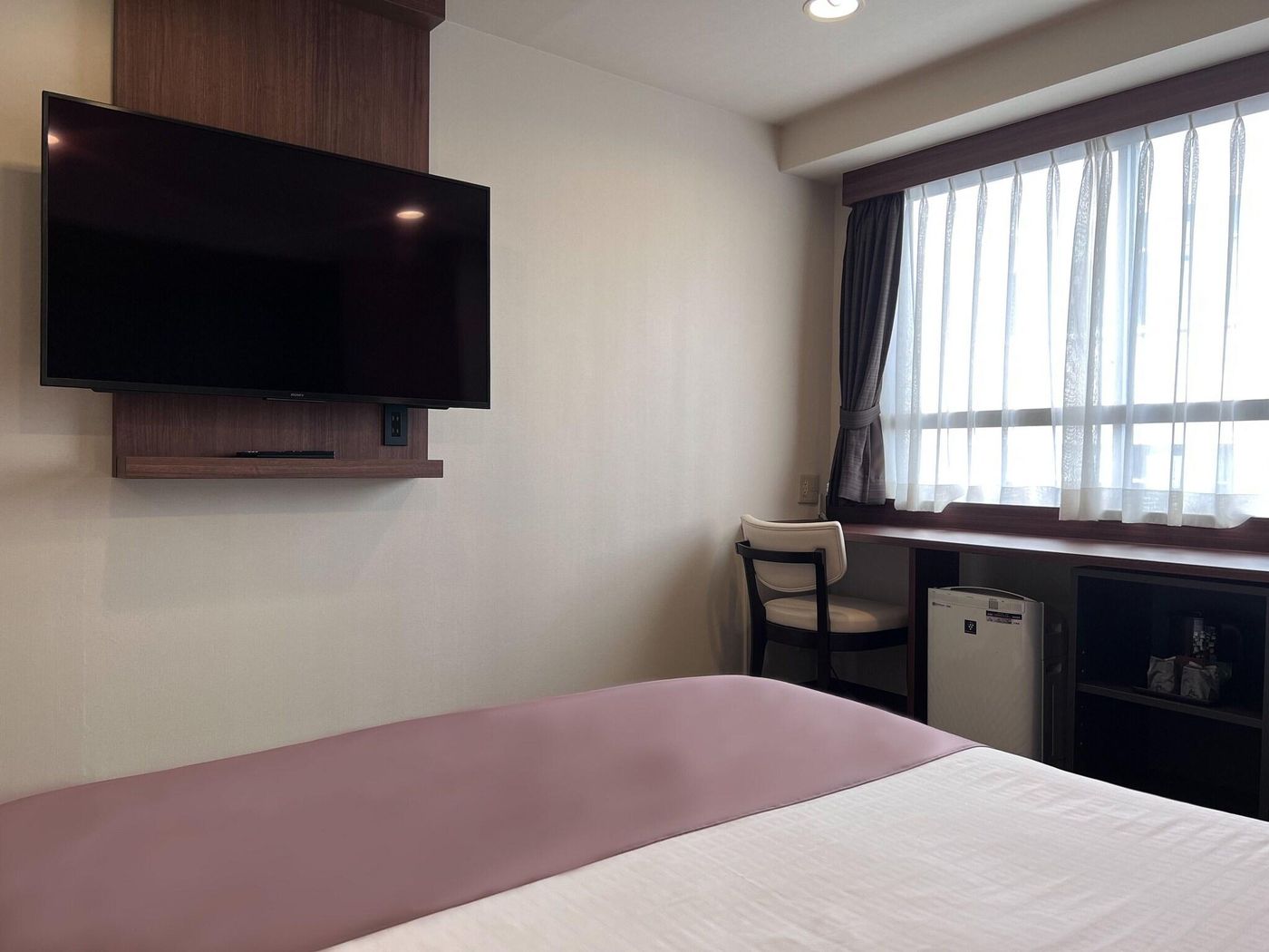 Kadoya Hotel-Japan-Tokyo-Room-8