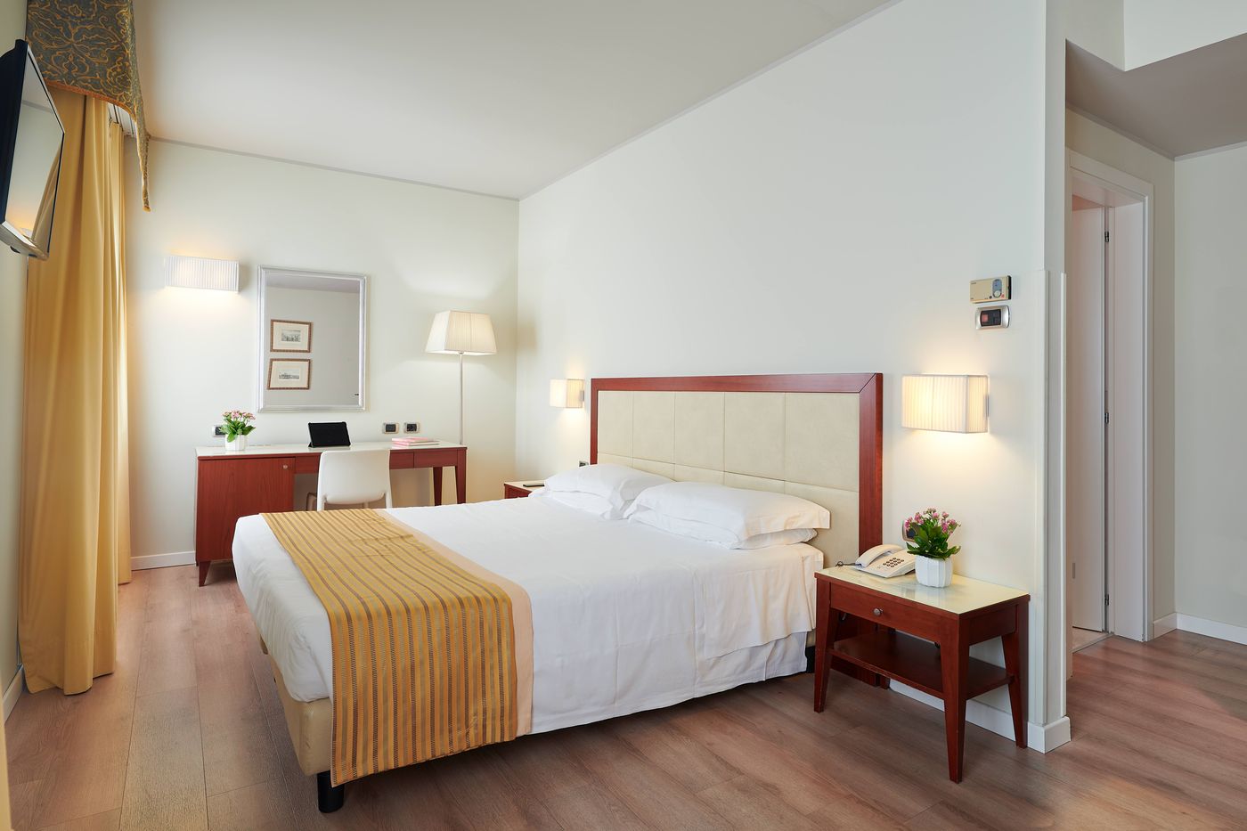 Plaza-Mestre-Room-25