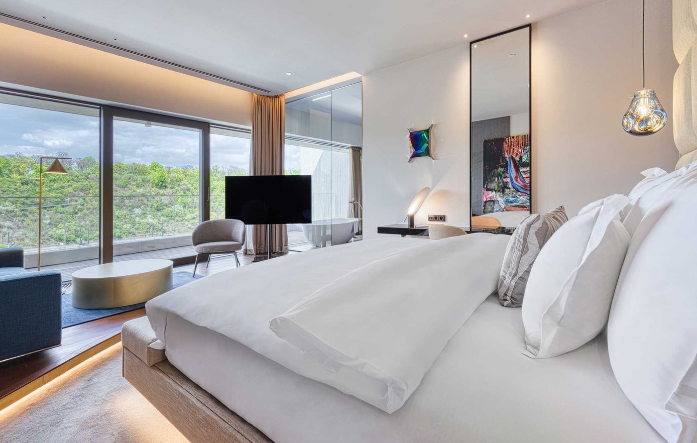 The-President-Room-9