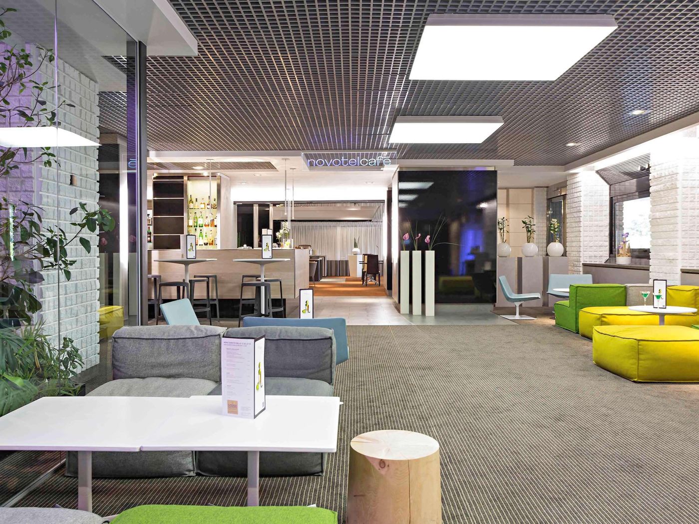 -o-Hostel-Milano-Ca--Granda-Bar-12