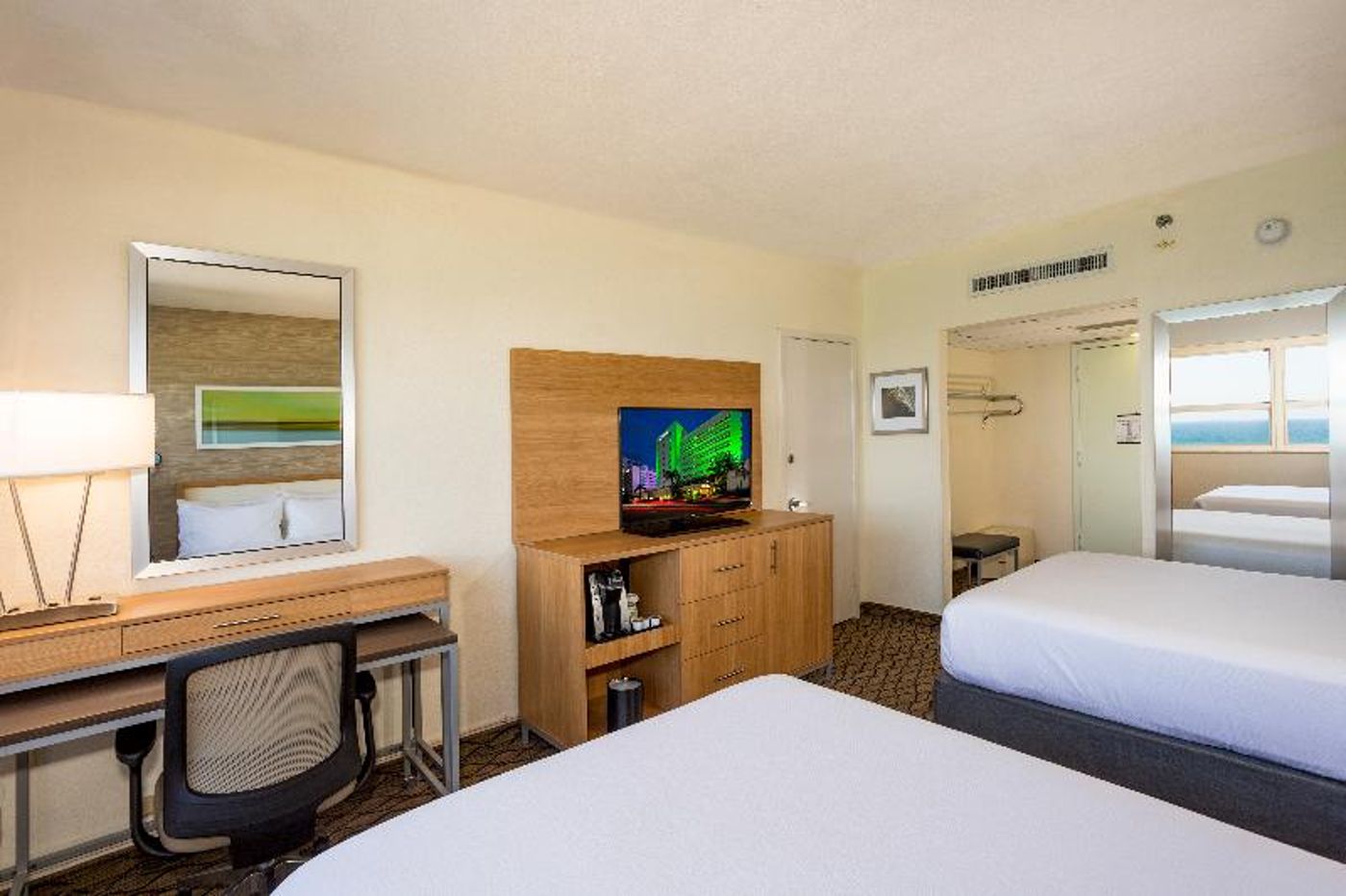 Holiday Inn Miami Beach