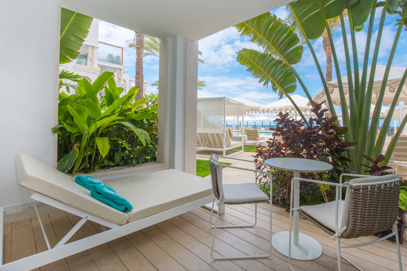 IBEROSTAR-Grand-Hotel-Salome-Room-17