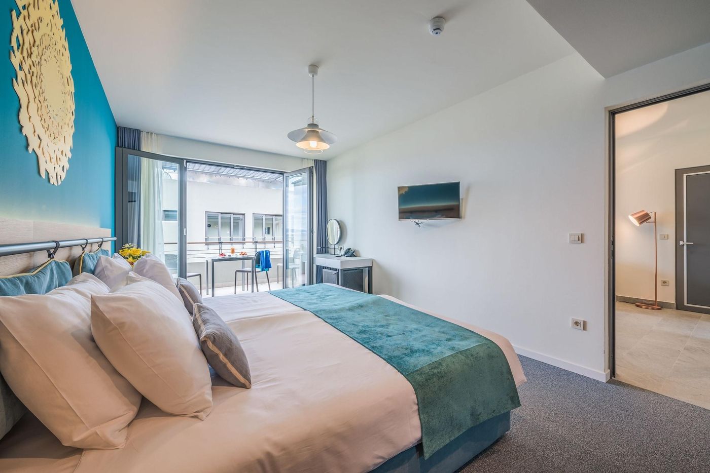 Hotel Nestos-Croatia-Dugi Rat-Room-9