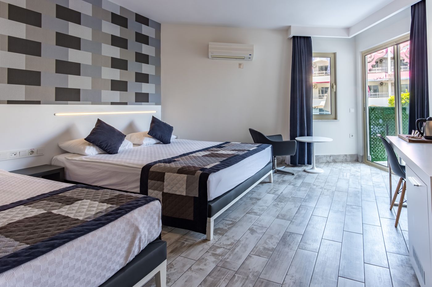 White City Beach Hotel - Adults Only (16+)