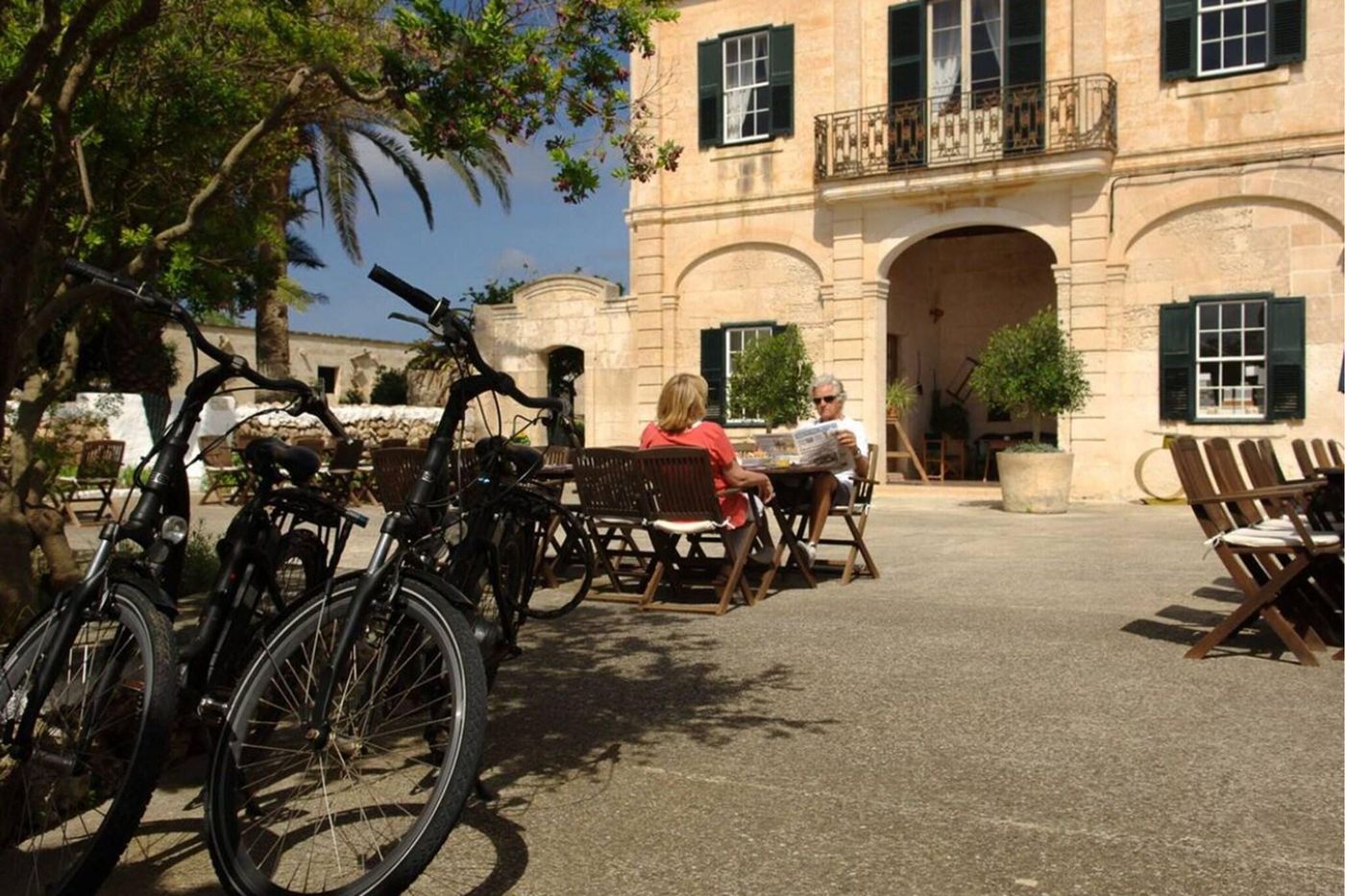 Alcaufar-Vell-Hotel---Restaurant-General-view-12