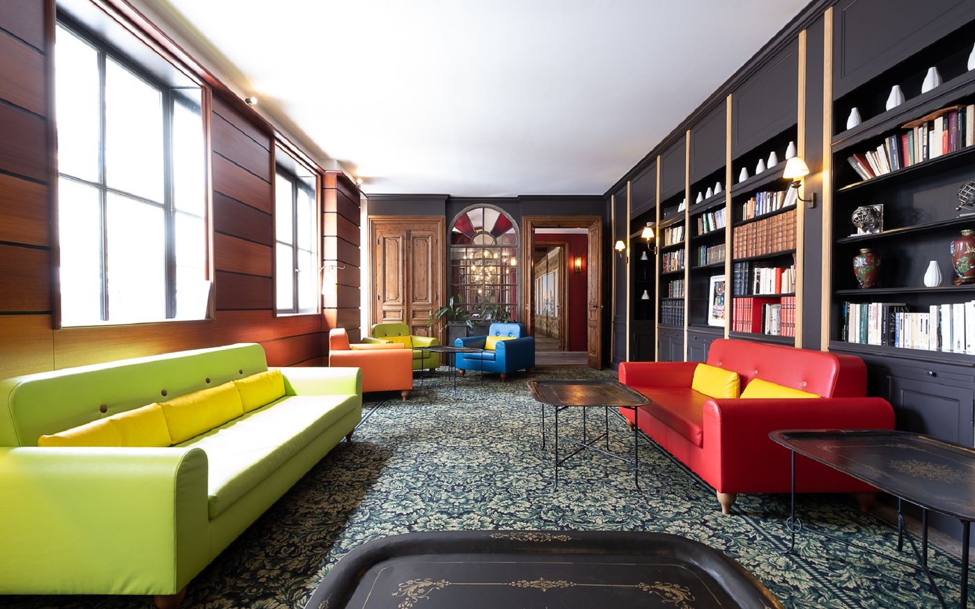 Le-Relais-Monceau-Lobby-11