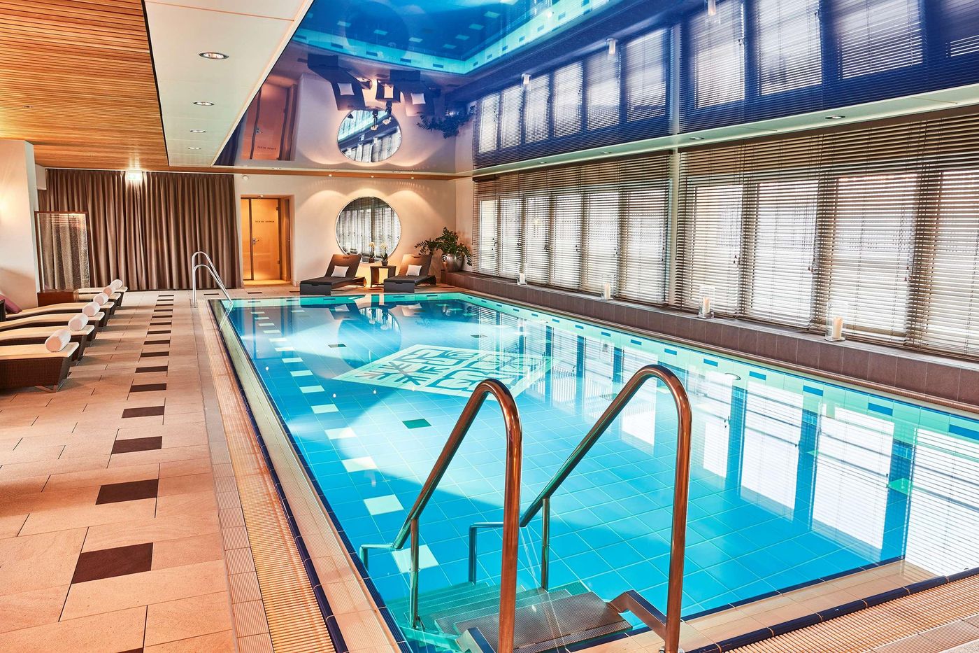 Hotel-Vier-Jahreszeiten-Kempinski-Munich-Pool-98