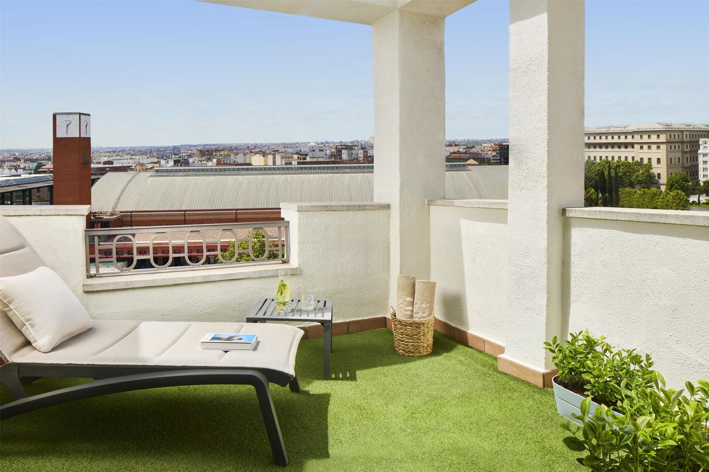 NH-Madrid-Atocha-Bar-33