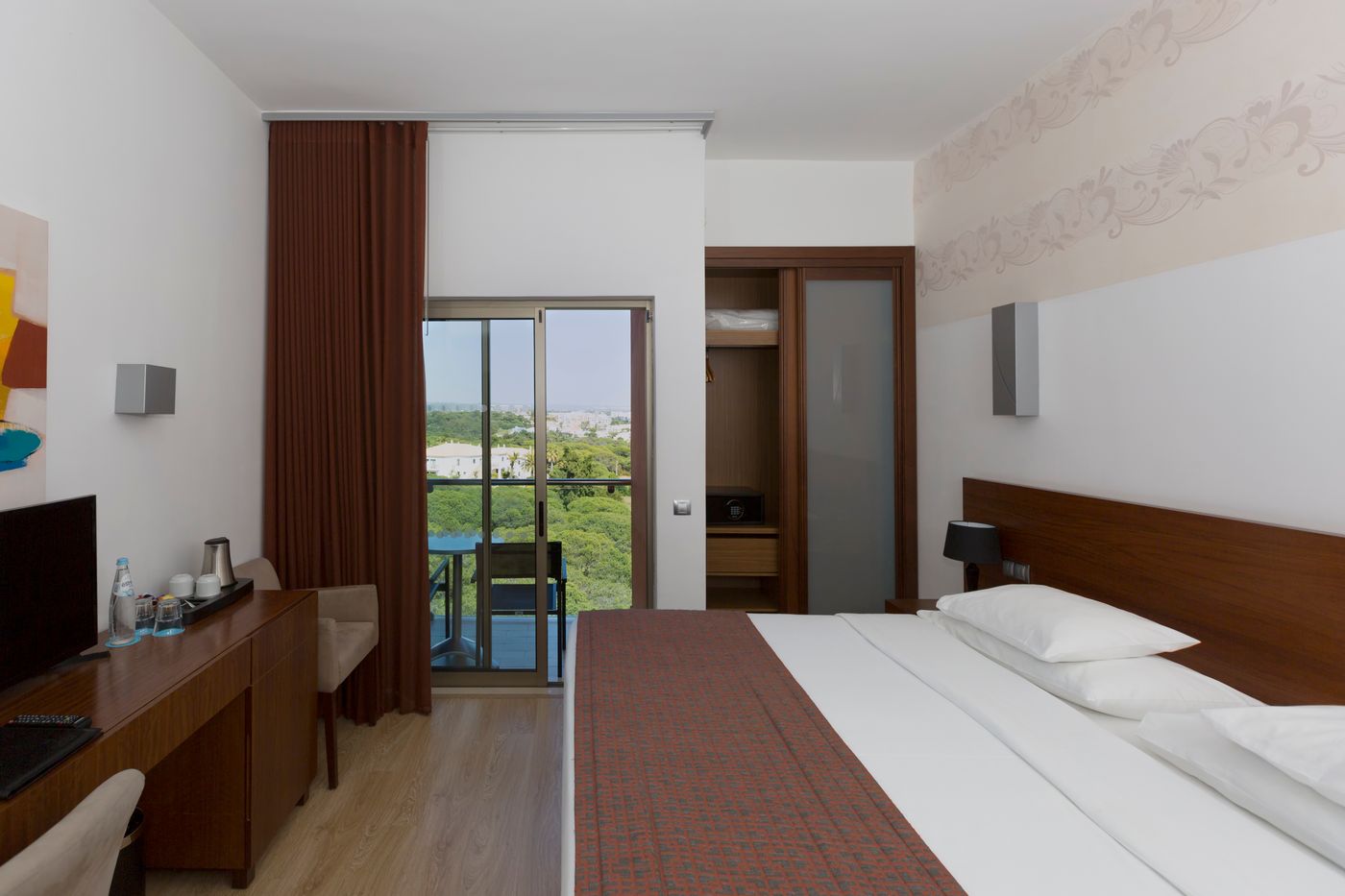 Aqua-Pedra-dos-Bicos-Design-Beach-Hotel---Adults-Recommended-Room-14