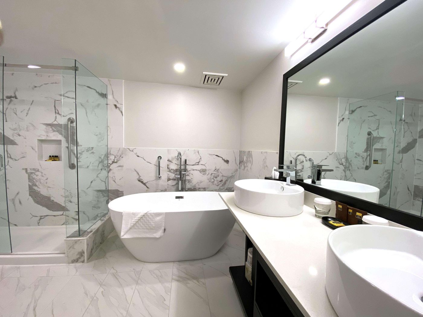 Best-Western-Plus-Sands-Room-50