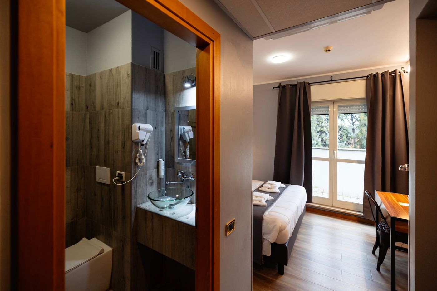 Scheppers-Hotel-Room-40