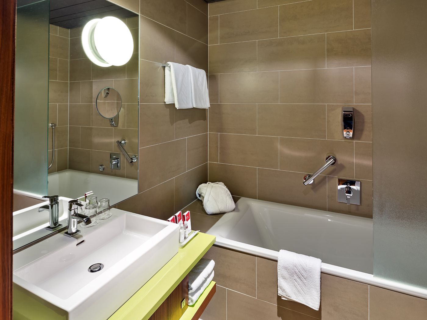 Austria Trend Hotel Europa - Austria - VIENNA - Room - 2